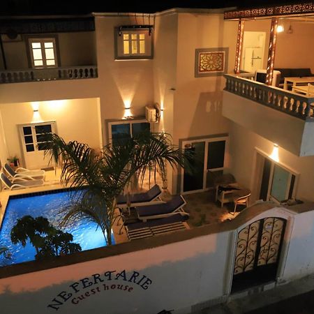 Nefertarie Guest House Луксор Екстер'єр фото