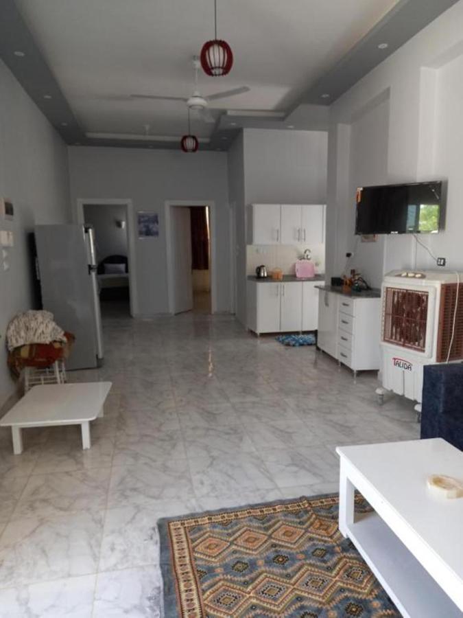 Nefertarie Guest House Луксор Екстер'єр фото