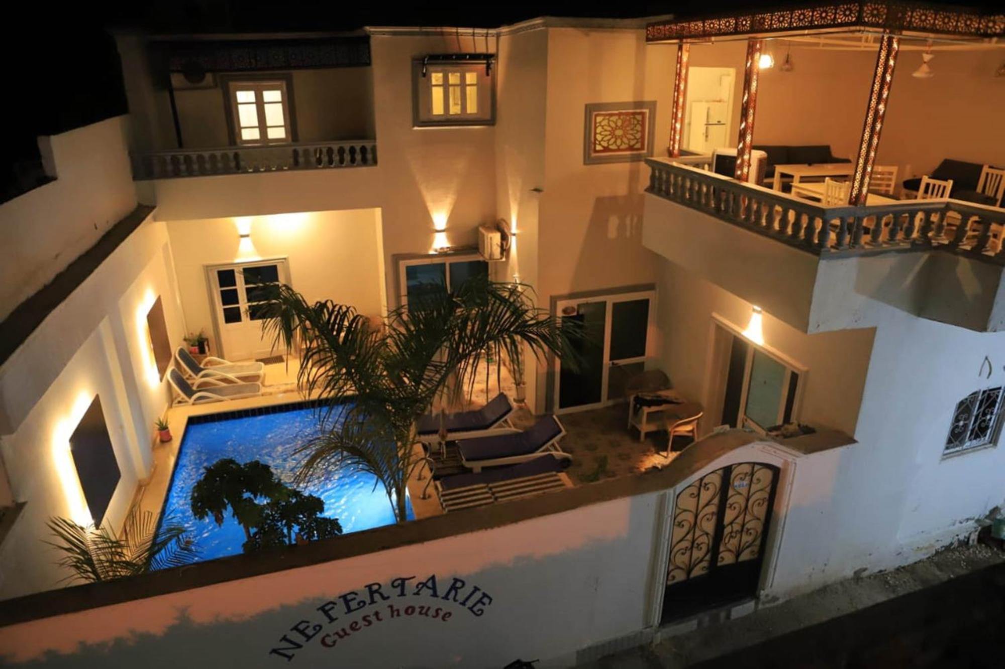 Nefertarie Guest House Луксор Екстер'єр фото