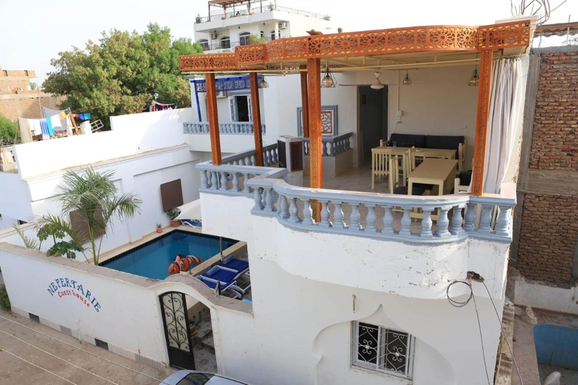 Nefertarie Guest House Луксор Екстер'єр фото