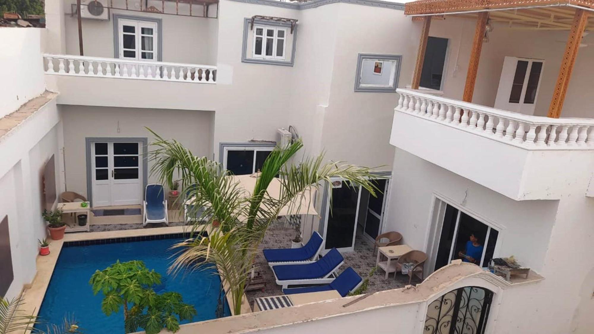 Nefertarie Guest House Луксор Екстер'єр фото