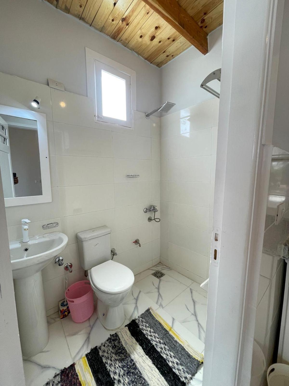 Nefertarie Guest House Луксор Екстер'єр фото
