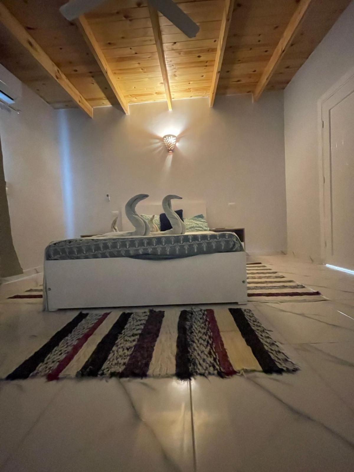 Nefertarie Guest House Луксор Екстер'єр фото
