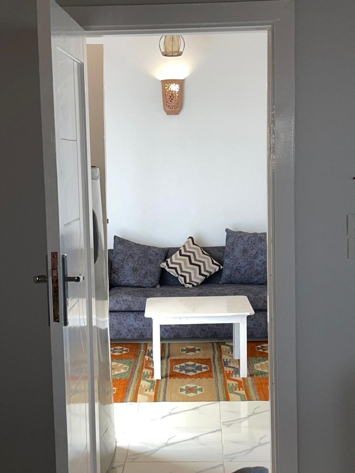Nefertarie Guest House Луксор Екстер'єр фото